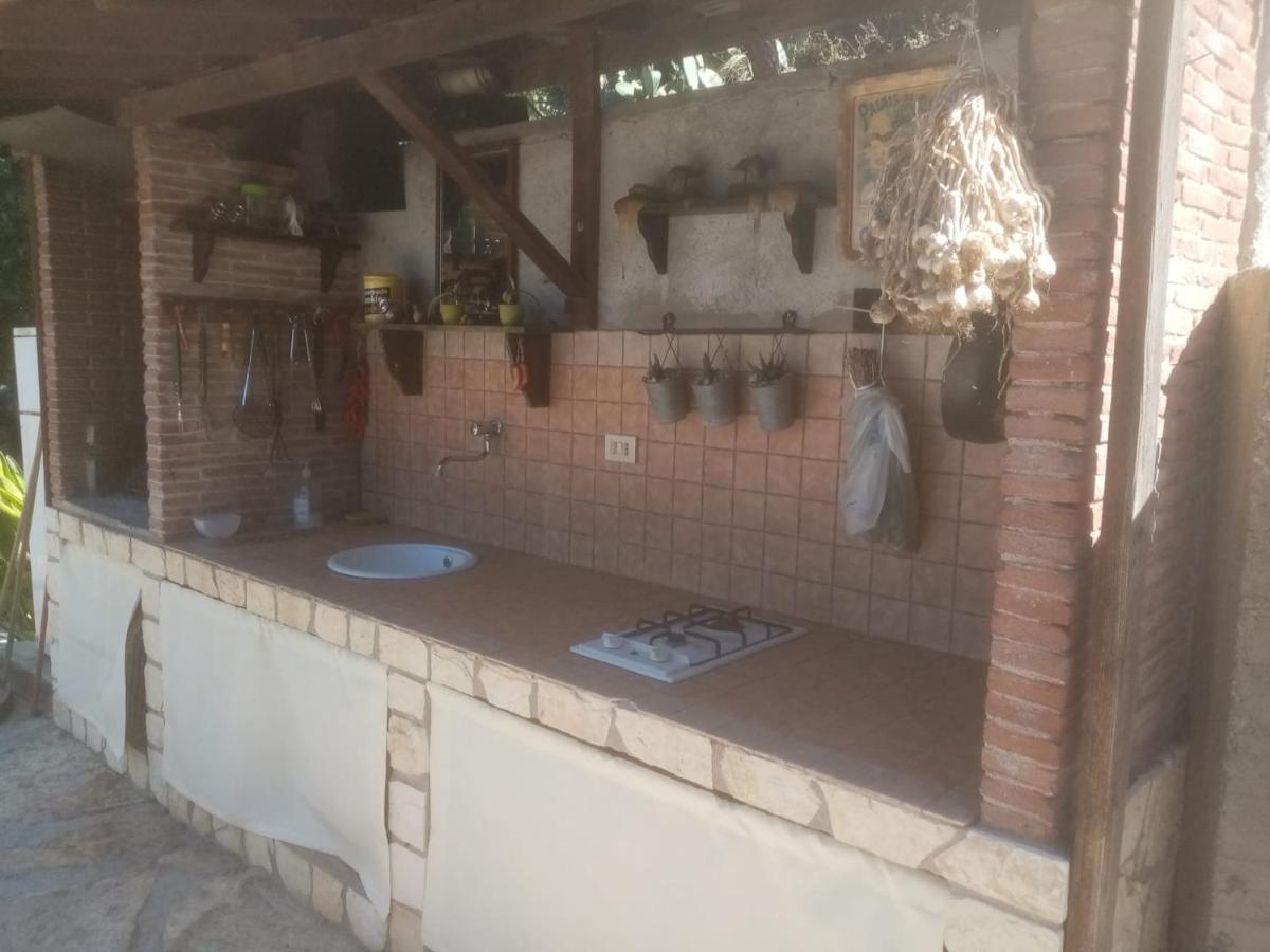 "San Placido Green House" Villa Con Piscina Castel di Iudica Eksteriør bilde