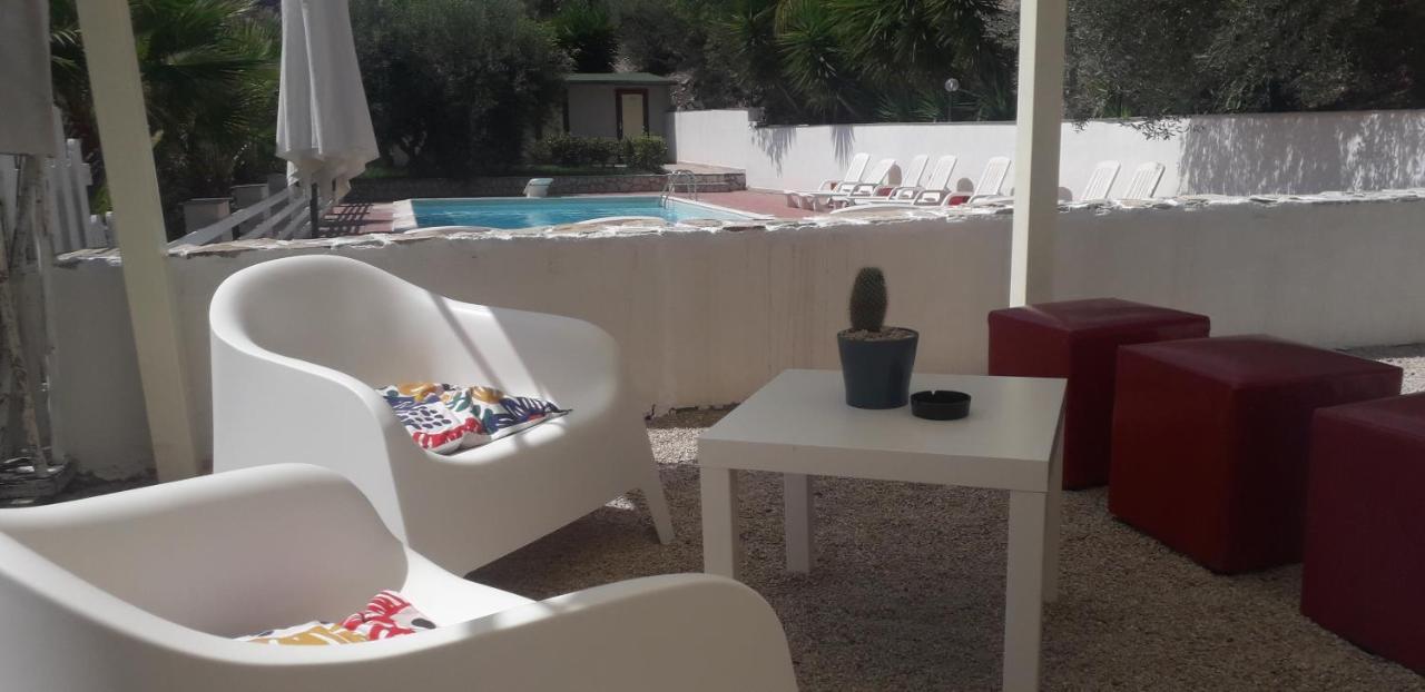 "San Placido Green House" Villa Con Piscina Castel di Iudica Eksteriør bilde